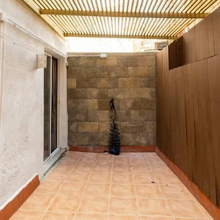 En Planta Baja En Badalona, Barcelona * Badalona