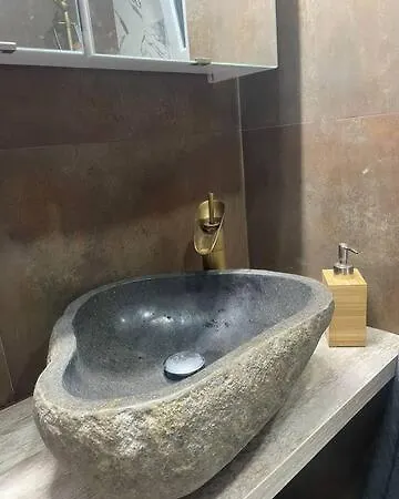 Apartamento En Planta Baja En Badalona, Barcelona Badalona