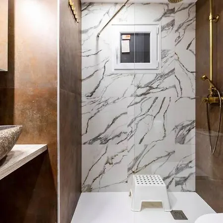 En Planta Baja En Badalona, Barcelona Apartamento *